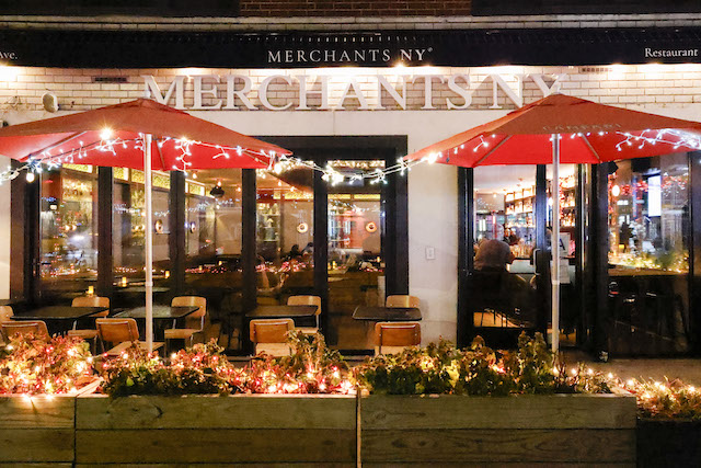 Chelsea’s Small Businesses, Decked Out for the Holidays, Beckon