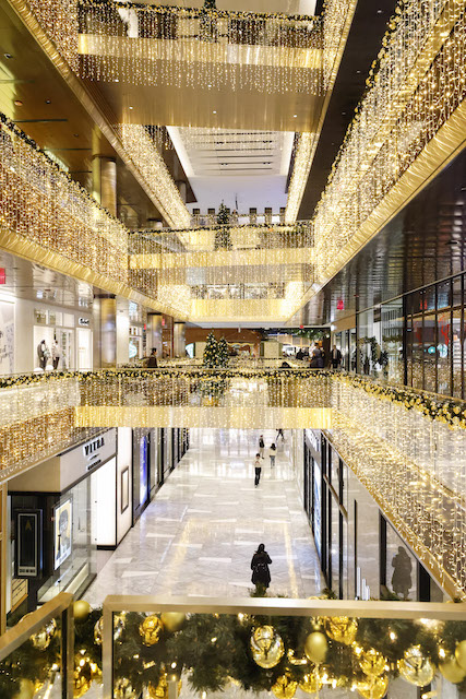 Hudson Yards for the Holidays: All is Merry—and Bright!