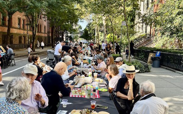 Now Hiring: Chief of Staff, The Longest Table
