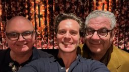 Report: Drama Desk Awards Bring Out The Broadway Glitterati