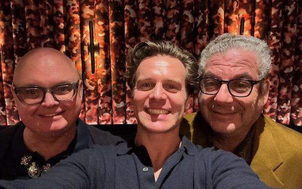 Report: Drama Desk Awards Bring Out The Broadway Glitterati