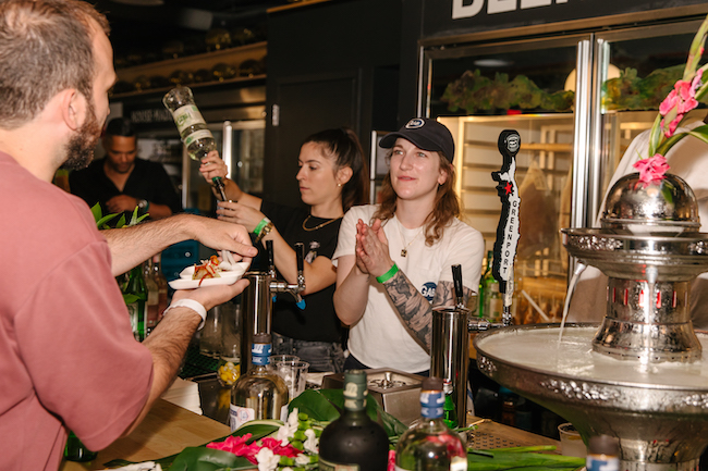 Fourth ‘Saxelby Legacy’ Benefit Fêtes Namesake by Feeding  Foodies, Raising Funds