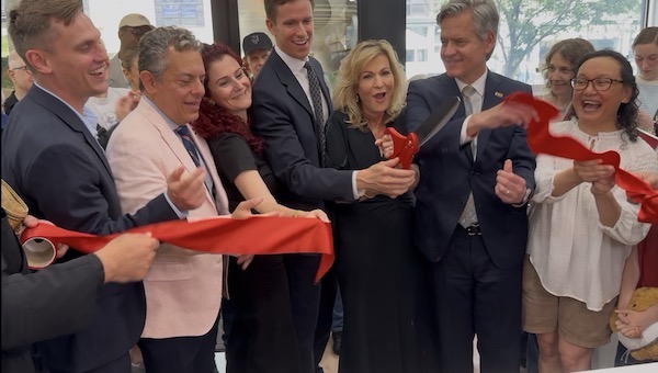Ribbon Cutting, Proclamation Make New London Pharmacy’s New Location Official